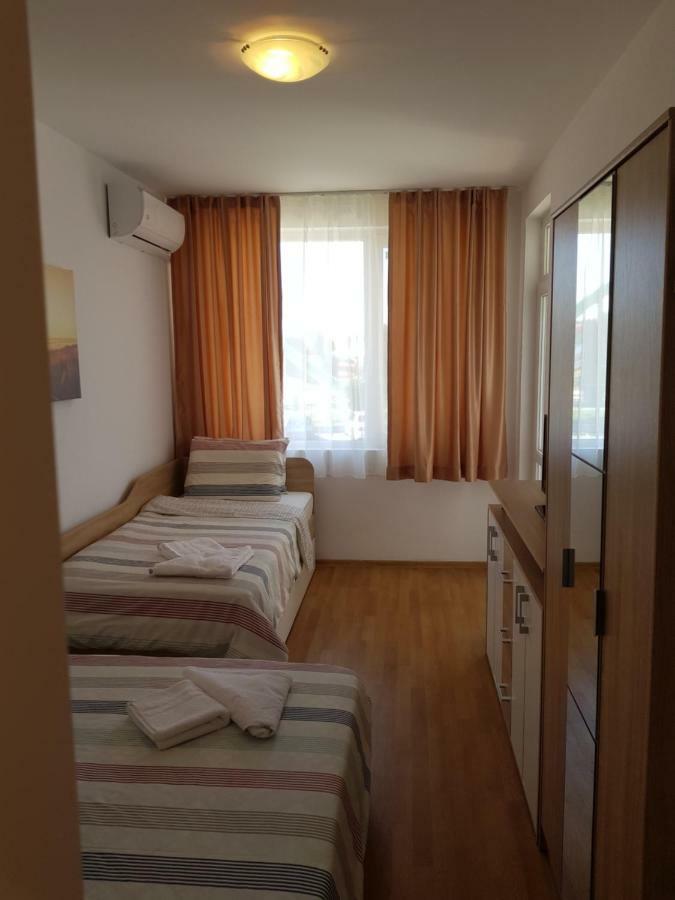 Aquapark Apartment Sunny Beach Buitenkant foto