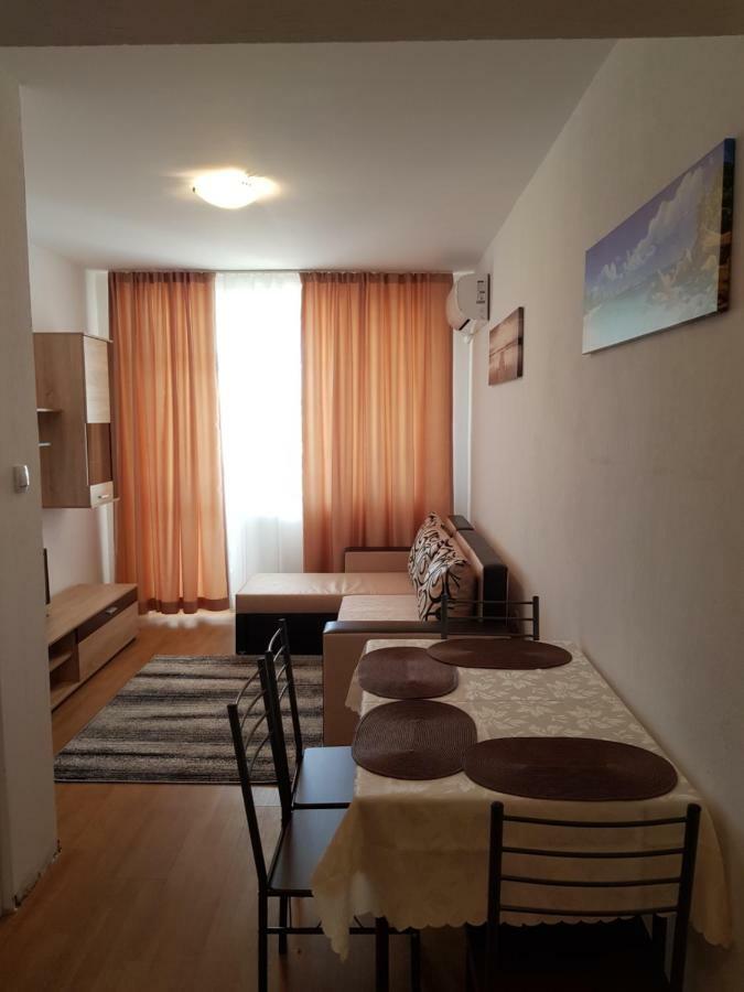 Aquapark Apartment Sunny Beach Buitenkant foto